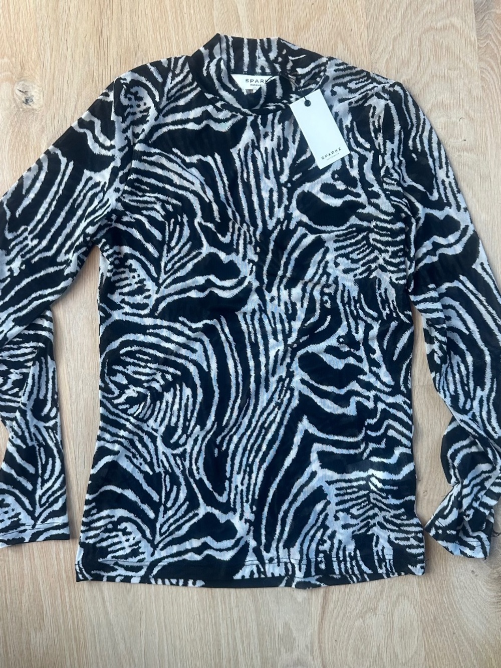 NWT Sparkz Copenhagen Amira Zebra Print Turtleneck Top,  Womens M